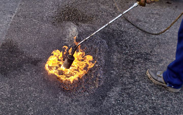 Riverside Docklands flat roofing repairs